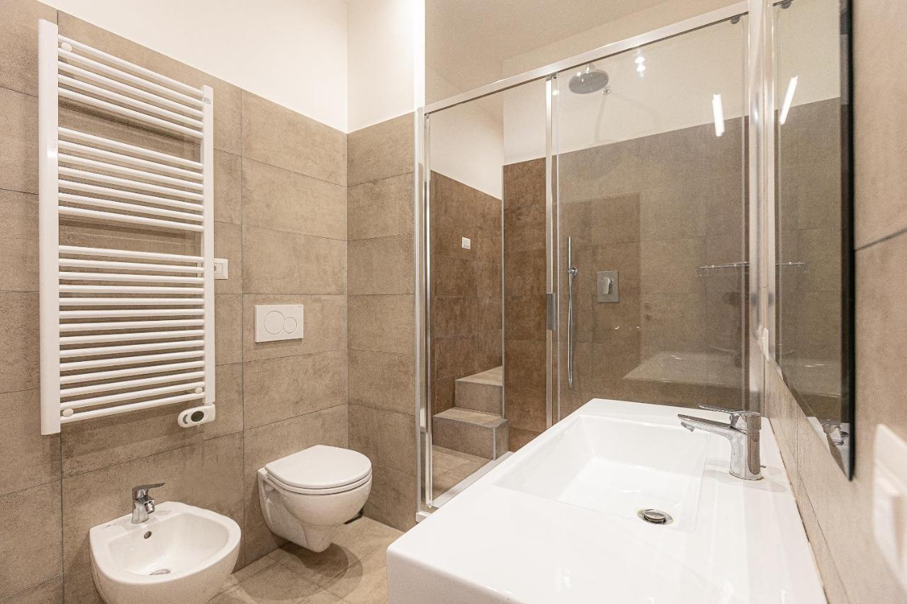 Apartment Alessandria By In Rom